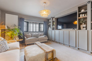 Photo 15- click for photo gallery